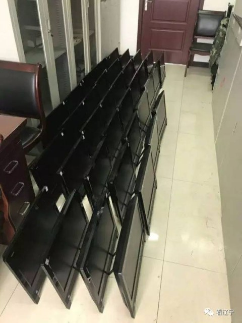 洗完澡想換衣服，電腦竟在直播自己！賓館30多臺電腦被裝監(jiān)控，誰干的？